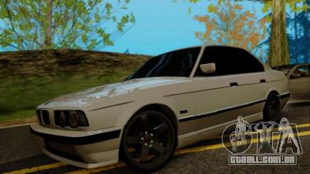 BMW 525 Re-Styling para GTA San Andreas