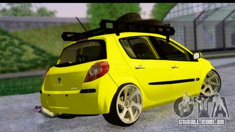 Renault Clio para GTA San Andreas