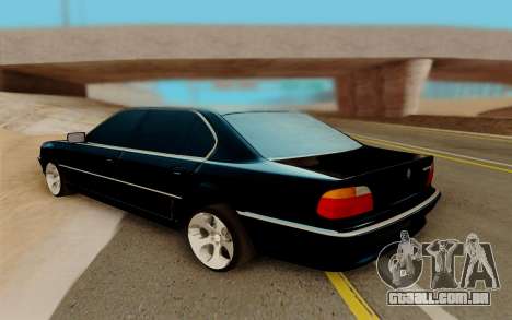 BMW 750 para GTA San Andreas