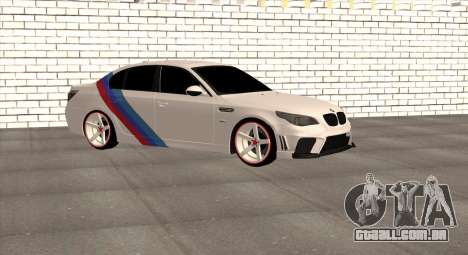 BMW M5 E60 SS (SmotraStyle) para GTA San Andreas