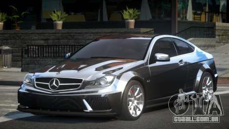 Mercedes-Benz C63 BS AMG V1.1 para GTA 4