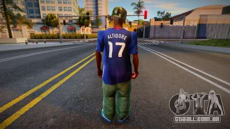 Guy in soccer jersey para GTA San Andreas