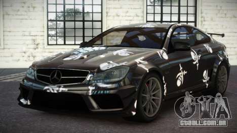 Mercedes-Benz C63 Qr S2 para GTA 4
