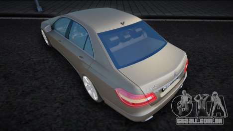 Mercedes-Benz E500 W212 (diamond) para GTA San Andreas
