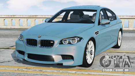 BMW M5 Hippie Blue