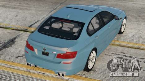 BMW M5 Hippie Blue