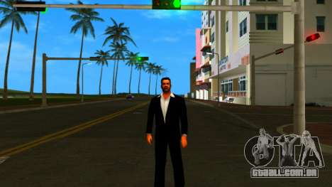 LCS Beta Toni in his Leone Suit para GTA Vice City