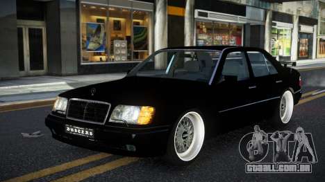 Mercedes-Benz E500 KNC para GTA 4