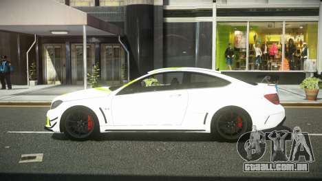 Mercedes-Benz C63 AMG RY-Q S10 para GTA 4