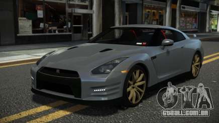 Nissan GT-R R35 JHR para GTA 4