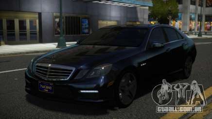 Mercedes-Benz E63 AMG CL para GTA 4