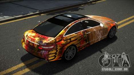 Mercedes-Benz E500 Lozvey S14 para GTA 4