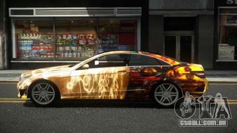 Mercedes-Benz E500 Lozvey S14 para GTA 4