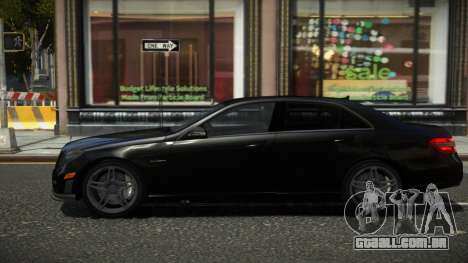 Mercedes-Benz E63 AMG CK-L para GTA 4