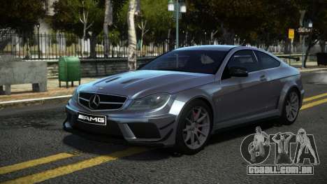 Mercedes-Benz C63 AMG V-Sport para GTA 4