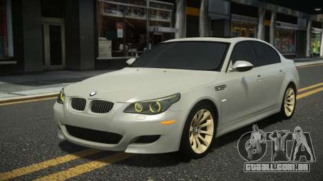 BMW M5 E60 NR para GTA 4