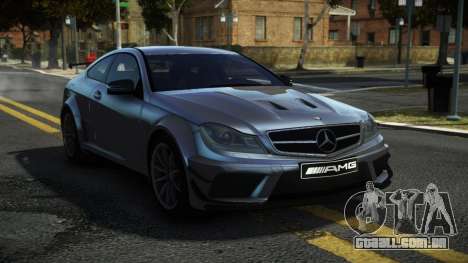 Mercedes-Benz C63 AMG V-Sport para GTA 4