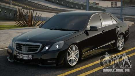 Mercedes-Benz E500 Blek para GTA San Andreas