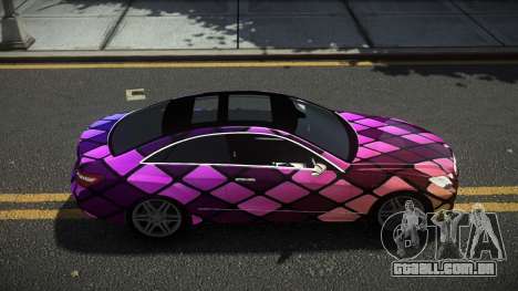 Mercedes-Benz E500 Lozvey S2 para GTA 4