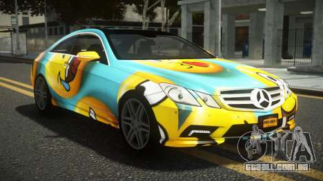 Mercedes-Benz E500 Lozvey S7 para GTA 4