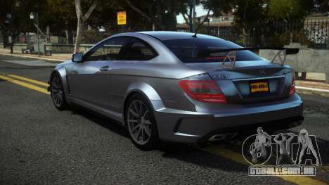 Mercedes-Benz C63 AMG V-Sport para GTA 4