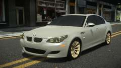 BMW M5 E60 NR para GTA 4