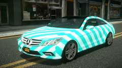 Mercedes-Benz E500 Lozvey S8 para GTA 4