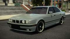 BMW M5 E34 540i CD