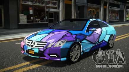 Mercedes-Benz E500 Lozvey S3 para GTA 4