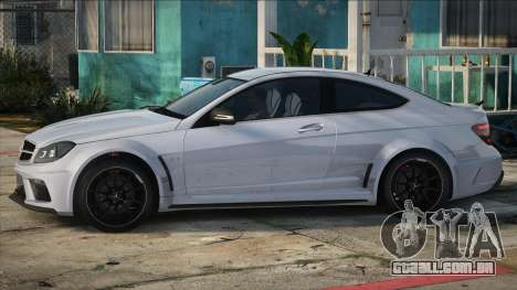 Mercedes-Benz C63 AMG Coupe Silver para GTA San Andreas