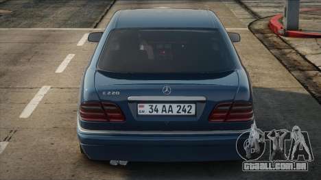 Mercedes-Benz E220 Blue para GTA San Andreas