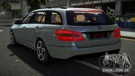 Mercedes-Benz E-Class Estate Sihuro para GTA 4