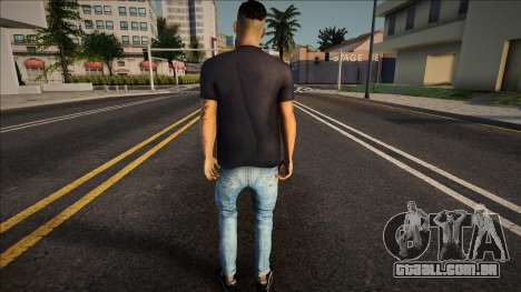 Um homem com barba e camiseta para GTA San Andreas