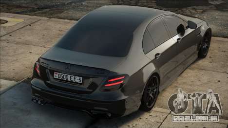 Mercedes-Benz E63s AMG Blac para GTA San Andreas