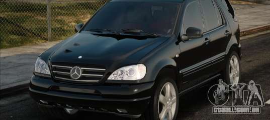 Mercedes-Benz ML55 Blek para GTA San Andreas
