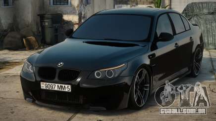 BMW M5 E60 Blac para GTA San Andreas