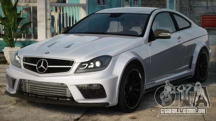 Mercedes-Benz C63 AMG Coupe Silver para GTA San Andreas