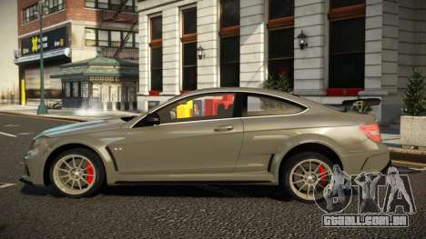 Mercedes-Benz C63 AMG Volfer para GTA 4