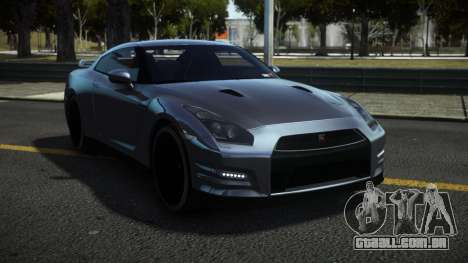 Nissan GT-R Naemi para GTA 4