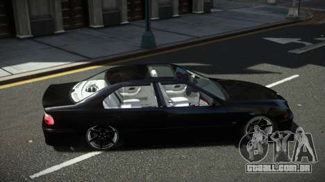 BMW 525 Giruk para GTA 4