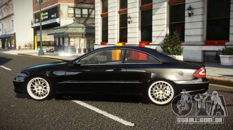 Mercedes-Benz CLK55 AMG Mahur para GTA 4