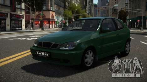 Daewoo Lanos Gyjilio para GTA 4