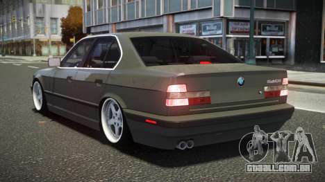 BMW 540i Rikonya para GTA 4