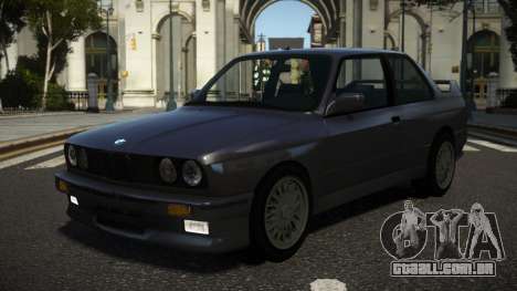 BMW M3 E30 Tahun para GTA 4