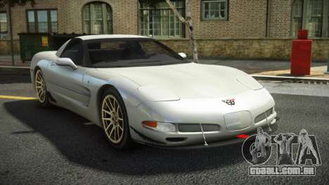 Chevrolet Corvette C5 Vodaro para GTA 4