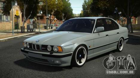 BMW M5 E34 Holik para GTA 4