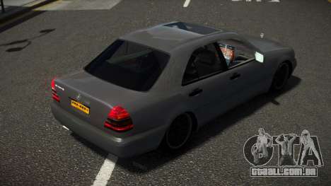 Mercedes-Benz C180 Erloy para GTA 4