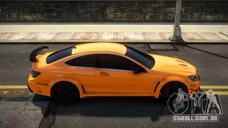 Mercedes-Benz C63 AMG Suprimo para GTA 4