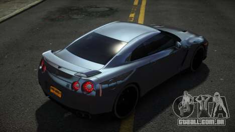 Nissan GT-R Naemi para GTA 4