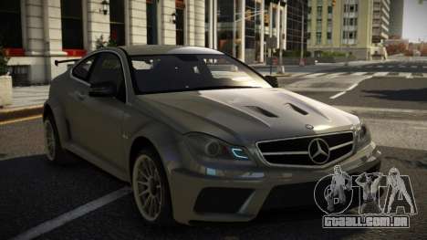 Mercedes-Benz C63 AMG Volfer para GTA 4